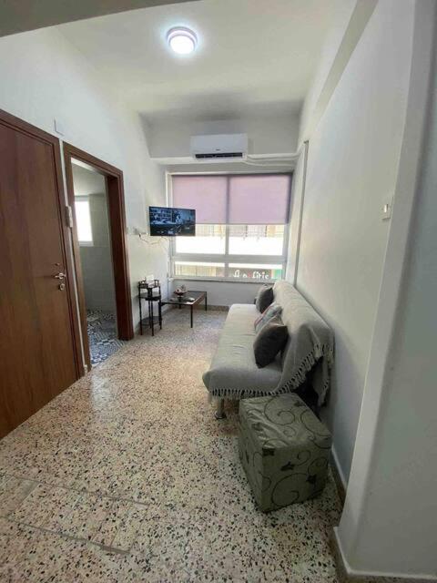 2 Bedroom Apt In Ermou 4 Minute Walk Beach Lárnaka Kültér fotó